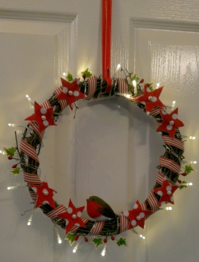 DIY scandi christmas wreath