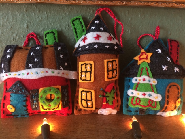 dimensions-holiday-home-felt-ornaments